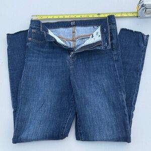 GAP Women's Dark Blue skinny Ankle Jeans